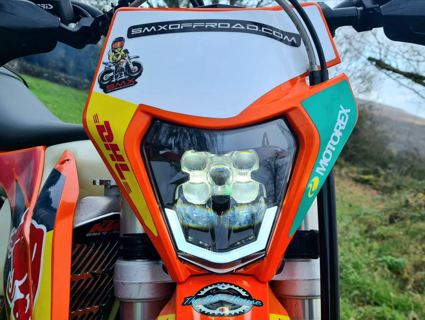 FARO KTM LED COLORES